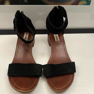 Steve Madden Black and Tan Women's Sandals